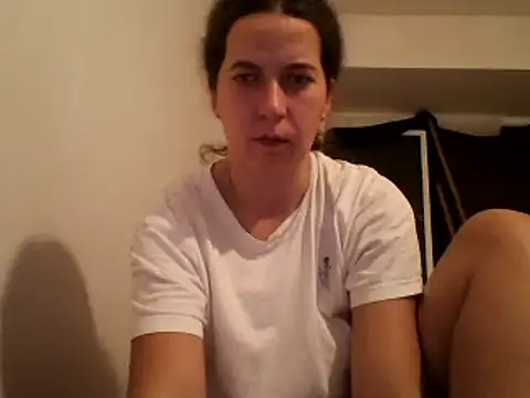 Snapshot of Tamilashaa chatting on December 23, 2024, 6:58 pm Tamilashaa online show from December 23, 2024, 6:58 pm