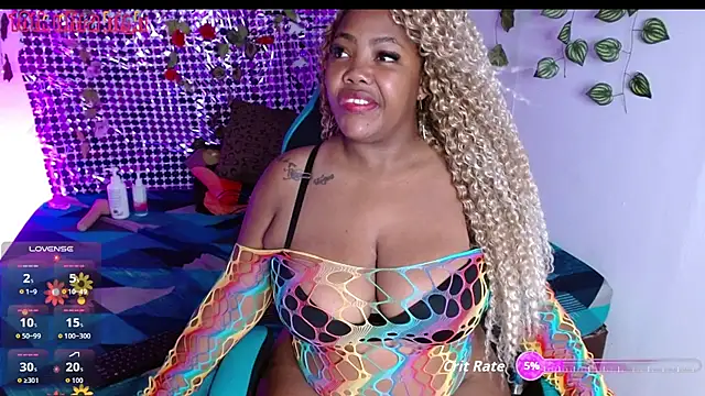 Snapshot of niawk_ chatting on September 17, 2025, 1:24 pm niawk online show from September 17, 2025, 1:24 pm