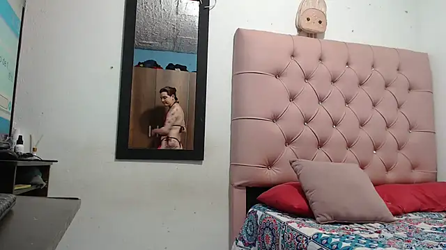 Snapshot of sabrinagee321930 chatting on December 18, 2024, 11:34 am sabrinagee321930 online show from December 18, 2024, 11:34 am