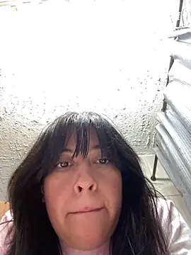 Snapshot of AriannaPena chatting on September 28, 2025, 12:05 am AriannaPena online show from September 28, 2025, 12:05 am