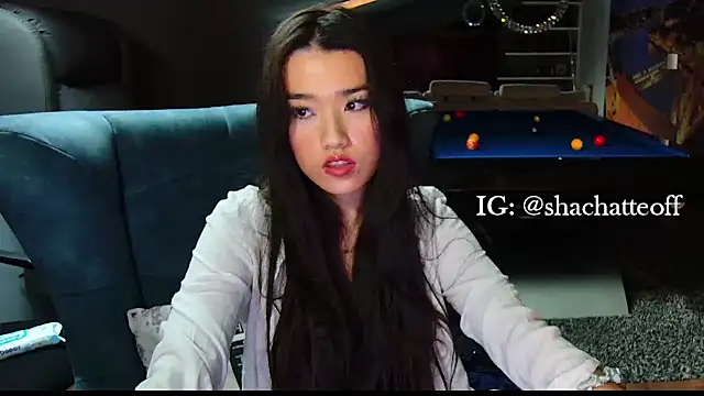 shachatteof online show from November 15, 2025, 8:44 am