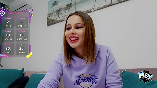 crystalmoon    online show from November 20, 2025, 10:20 pm