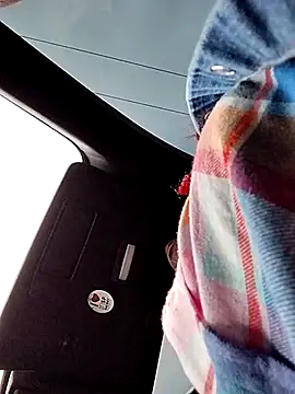 markquanna online show from October 9, 2025, 4:27 pm