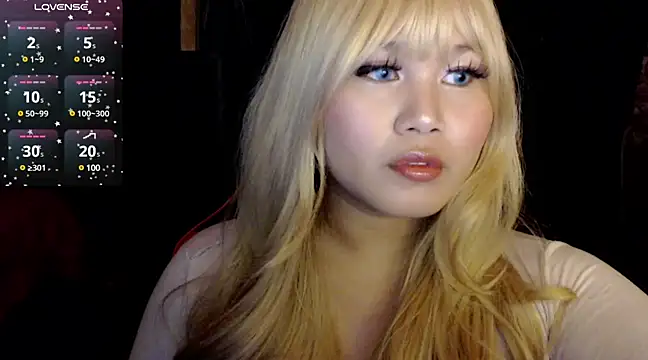 stacey wills44 online show from March 21, 2025, 6:40 pm