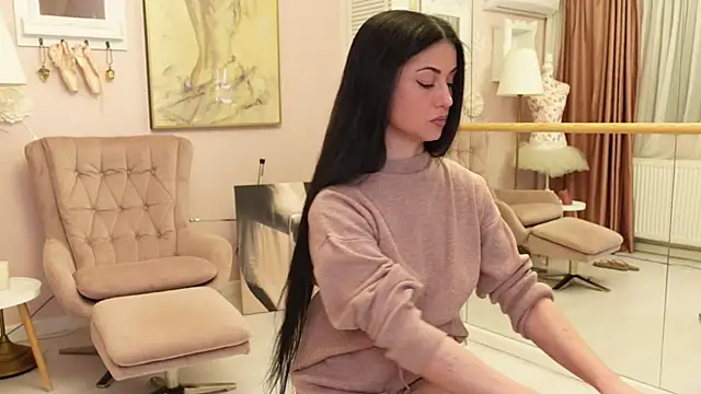 Snapshot of OliviaSirena chatting on February 26, 2025, 9:48 pm OliviaSirena online show from February 26, 2025, 9:48 pm