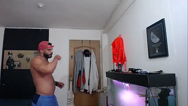 romeolovedark online show from January 9, 2025, 3:26 am