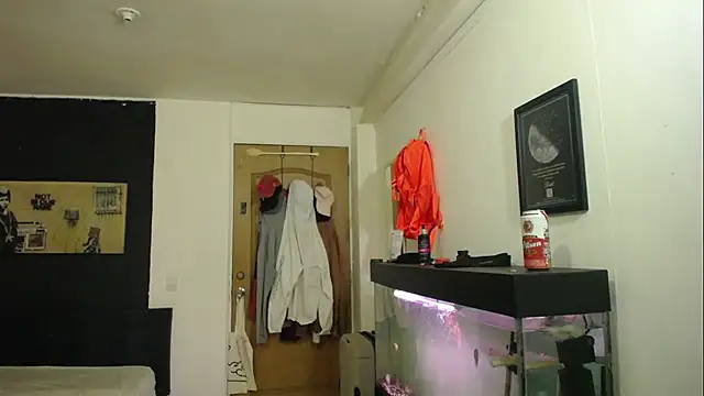 romeolovedark online show from January 16, 2025, 6:14 am