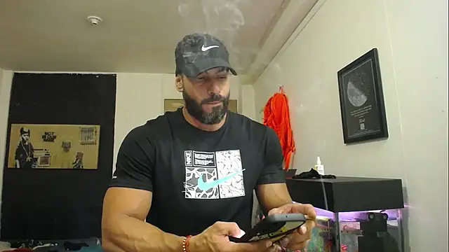 romeolovedark online show from February 18, 2025, 12:26 am