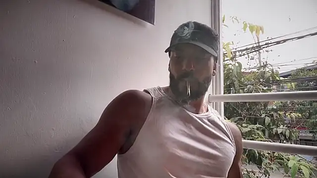 romeolovedark online show from October 18, 2025, 7:58 pm