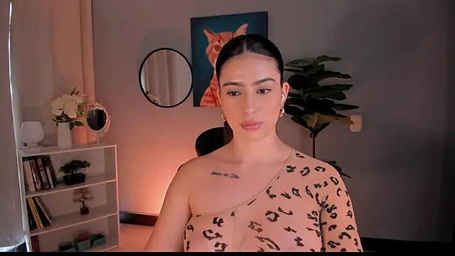 LiaPearce online show from November 29, 2025, 2:42 pm