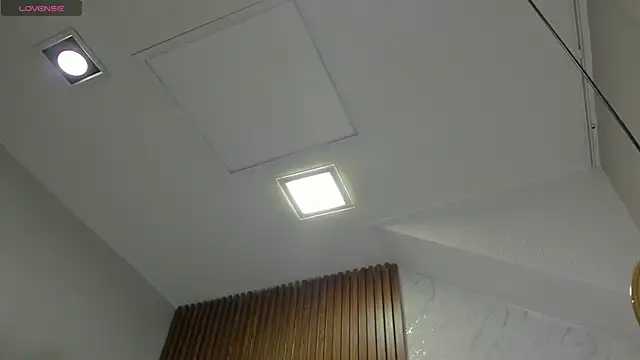 SebastianMaximoff online show from October 14, 2025, 7:36 pm