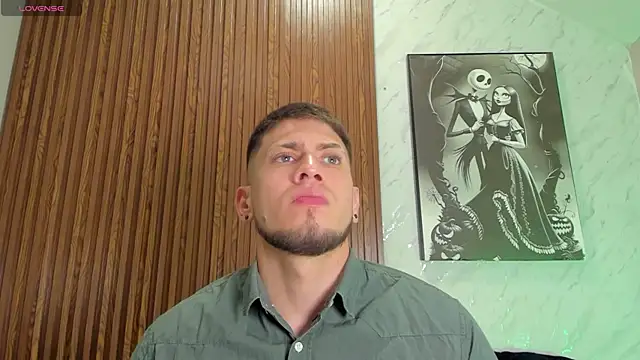 SebastianMaximoff online show from December 2, 2025, 7:20 pm