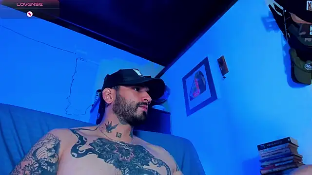 CamiloGray  online show from January 20, 2025, 1:53 pm