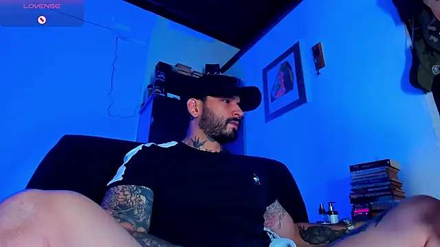 CamiloGray  online show from January 23, 2025, 1:24 pm