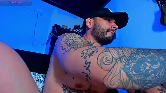 CamiloGray  online show from January 25, 2025, 1:19 pm