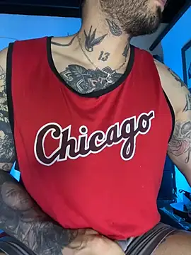 CamiloGray  online show from February 6, 2025, 12:37 pm