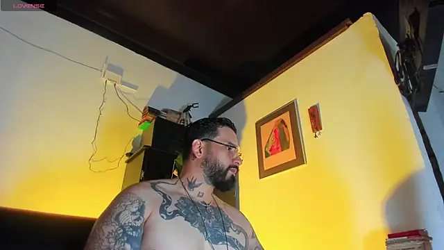 CamiloGray  online show from October 7, 2025, 2:25 pm