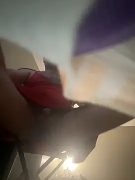 Snapshot of RomaLovesFamily chatting on September 11, 2025, 8:14 am RomaLovesFamily online show from September 11, 2025, 8:14 am