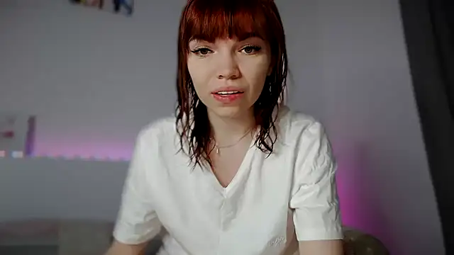 Snapshot of olivka-flower chatting on March 22, 2025, 6:25 pm olivka-flower online show from March 22, 2025, 6:25 pm