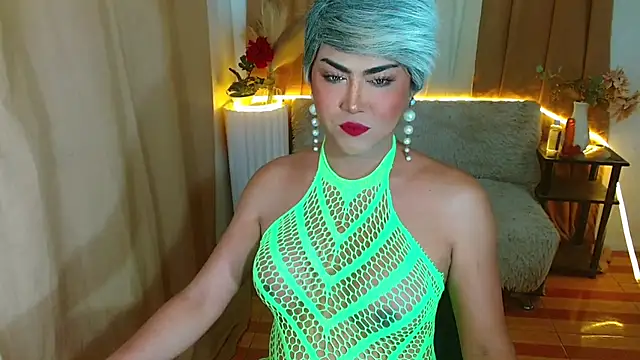 negrashemalexxx online show from October 28, 2025, 8:44 pm