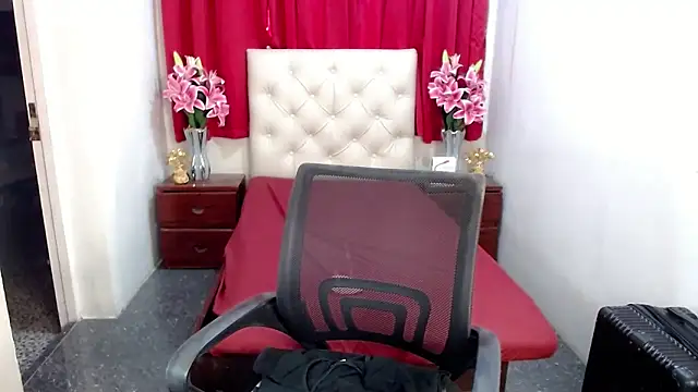 xSexynineDollx online show from January 17, 2025, 2:08 am