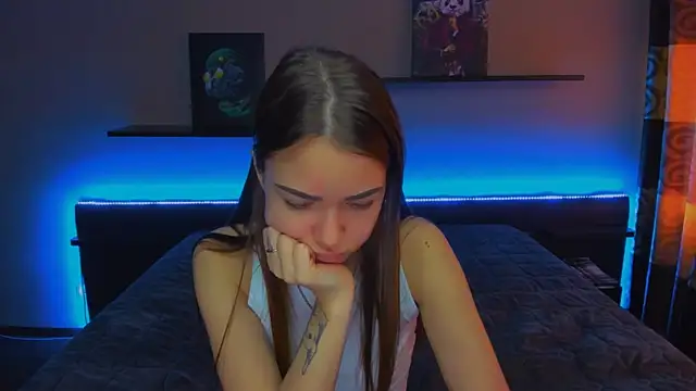 AlexaBarkley online show from March 6, 2025, 3:24 am