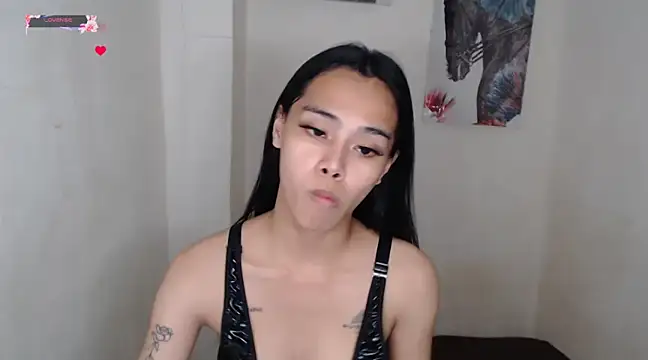 Snapshot of shecutie69 chatting on February 17, 2025, 9:19 pm shecutie69 online show from February 17, 2025, 9:19 pm