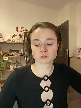 Snapshot of sweetest_pie chatting on March 2, 2025, 7:45 pm sweetest pie online show from March 2, 2025, 7:45 pm