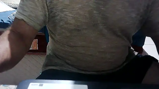 eduar570 online show from November 3, 2025, 4:25 am