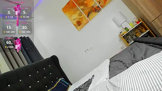 Snapshot of Divine___Eloeura chatting on March 11, 2025, 6:08 pm Divine Eloeura online show from March 11, 2025, 6:08 pm