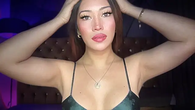 Jasmine Elcock online show from September 17, 2025, 10:11 pm