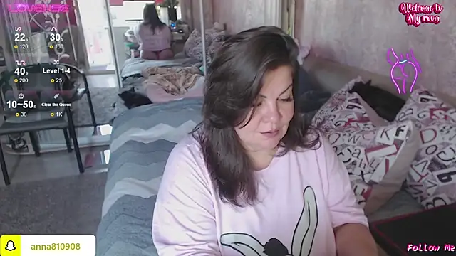 Snapshot of femme_fatale1 chatting on September 23, 2025, 10:18 am femme fatale1 online show from September 23, 2025, 10:18 am