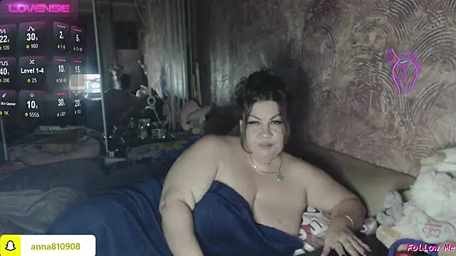 Snapshot of femme_fatale1 chatting on November 15, 2025, 11:32 pm femme fatale1 online show from November 15, 2025, 11:32 pm