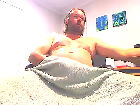 megaboy411 online show from March 10, 2025, 9:43 am