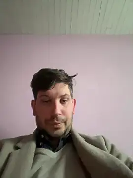 Taxidriver1988 online show from January 15, 2025, 3:39 pm