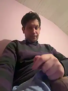 Taxidriver1988 online show from February 21, 2025, 12:17 pm