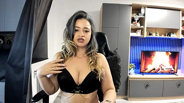 Snapshot of Claire95_ chatting on March 2, 2025, 4:39 am Claire95 online show from March 2, 2025, 4:39 am
