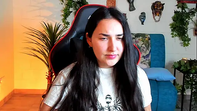 CeceliaJohnson online show from February 4, 2025, 2:21 pm