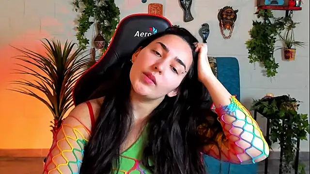 CeceliaJohnson online show from February 7, 2025, 8:11 am