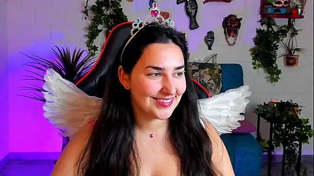 CeceliaJohnson online show from February 14, 2025, 8:10 am