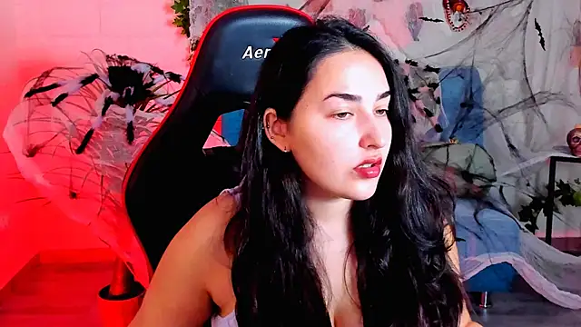 CeceliaJohnson online show from October 22, 2025, 8:36 am