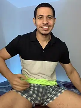 Snapshot of steven_clain chatting on December 12, 2024, 11:29 am steven clain online show from December 12, 2024, 11:29 am