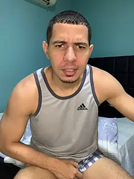 Snapshot of steven_clain chatting on January 15, 2025, 4:25 am steven clain online show from January 15, 2025, 4:25 am