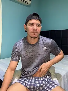 Snapshot of steven_clain chatting on January 16, 2025, 7:49 am steven clain online show from January 16, 2025, 7:49 am