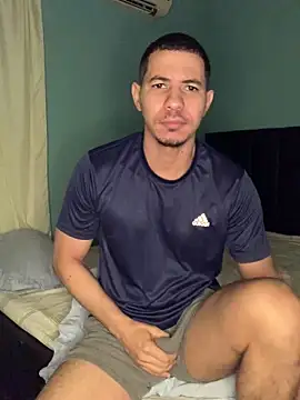 Snapshot of steven_clain chatting on January 25, 2025, 9:04 am steven clain online show from January 25, 2025, 9:04 am