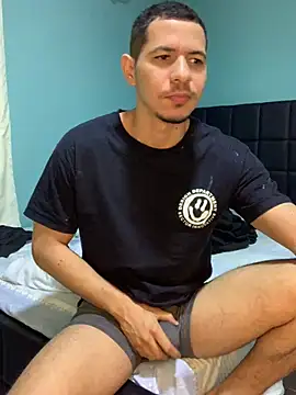 Snapshot of steven_clain chatting on January 30, 2025, 8:53 pm steven clain online show from January 30, 2025, 8:53 pm