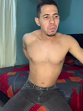 Snapshot of steven_clain chatting on February 23, 2025, 7:44 am steven clain online show from February 23, 2025, 7:44 am