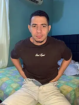 Snapshot of steven_clain chatting on March 2, 2025, 11:18 am steven clain online show from March 2, 2025, 11:18 am