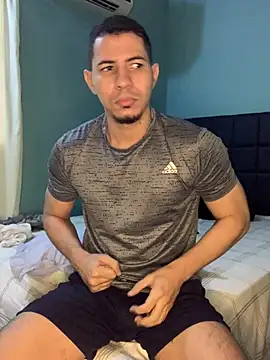 Snapshot of steven_clain chatting on March 16, 2025, 4:12 pm steven clain online show from March 16, 2025, 4:12 pm