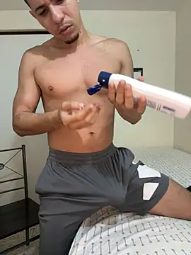 Snapshot of steven_clain chatting on September 20, 2025, 6:03 am steven clain online show from September 20, 2025, 6:03 am